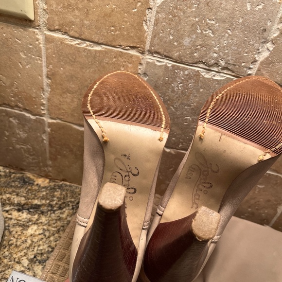 Zodiac Boots - Picture 8 of 14